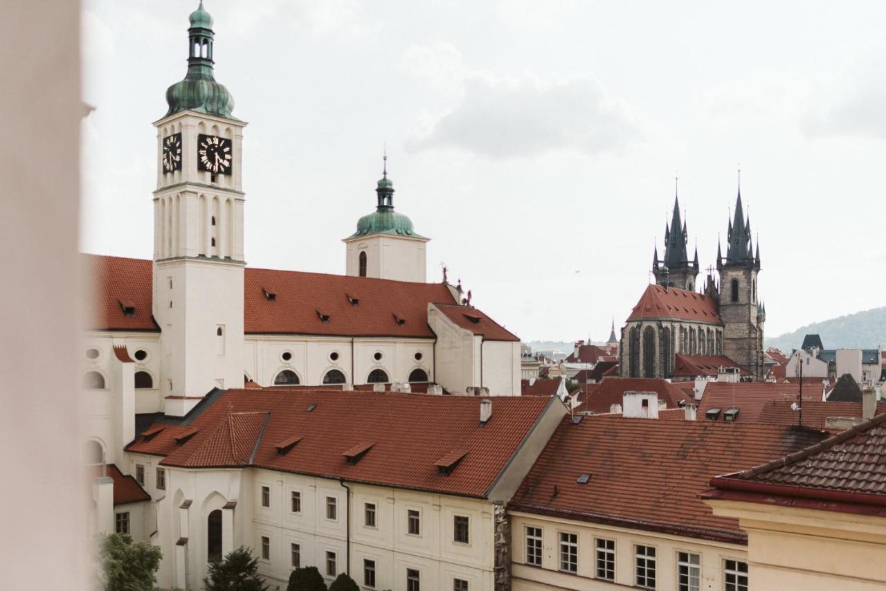 Lil Apartment With Tyn Cathedral View, Parking & Ac Praga Esterno foto