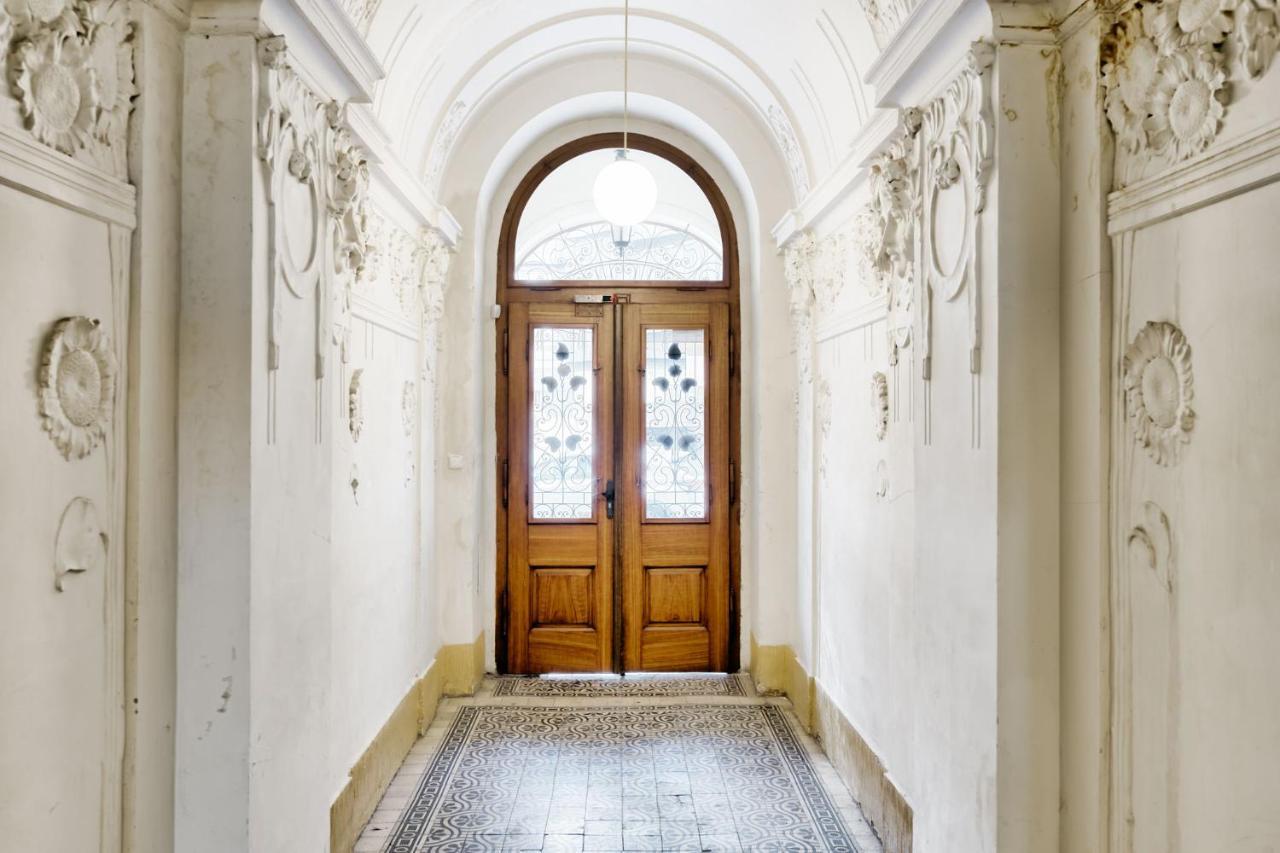 Lil Apartment With Tyn Cathedral View, Parking & Ac Praga Esterno foto